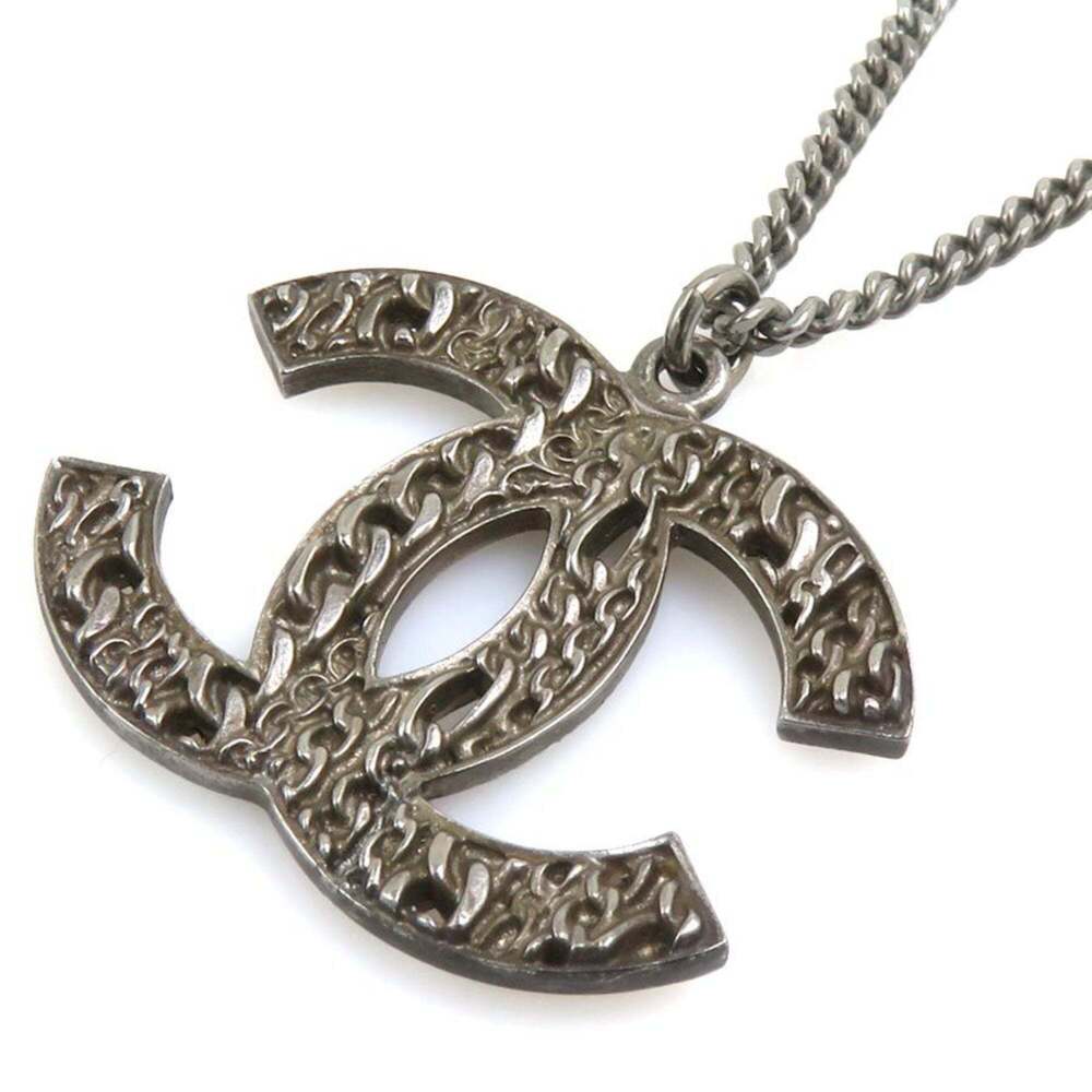 CHANEL Authentic Logo Necklace - Picture 4 of 11